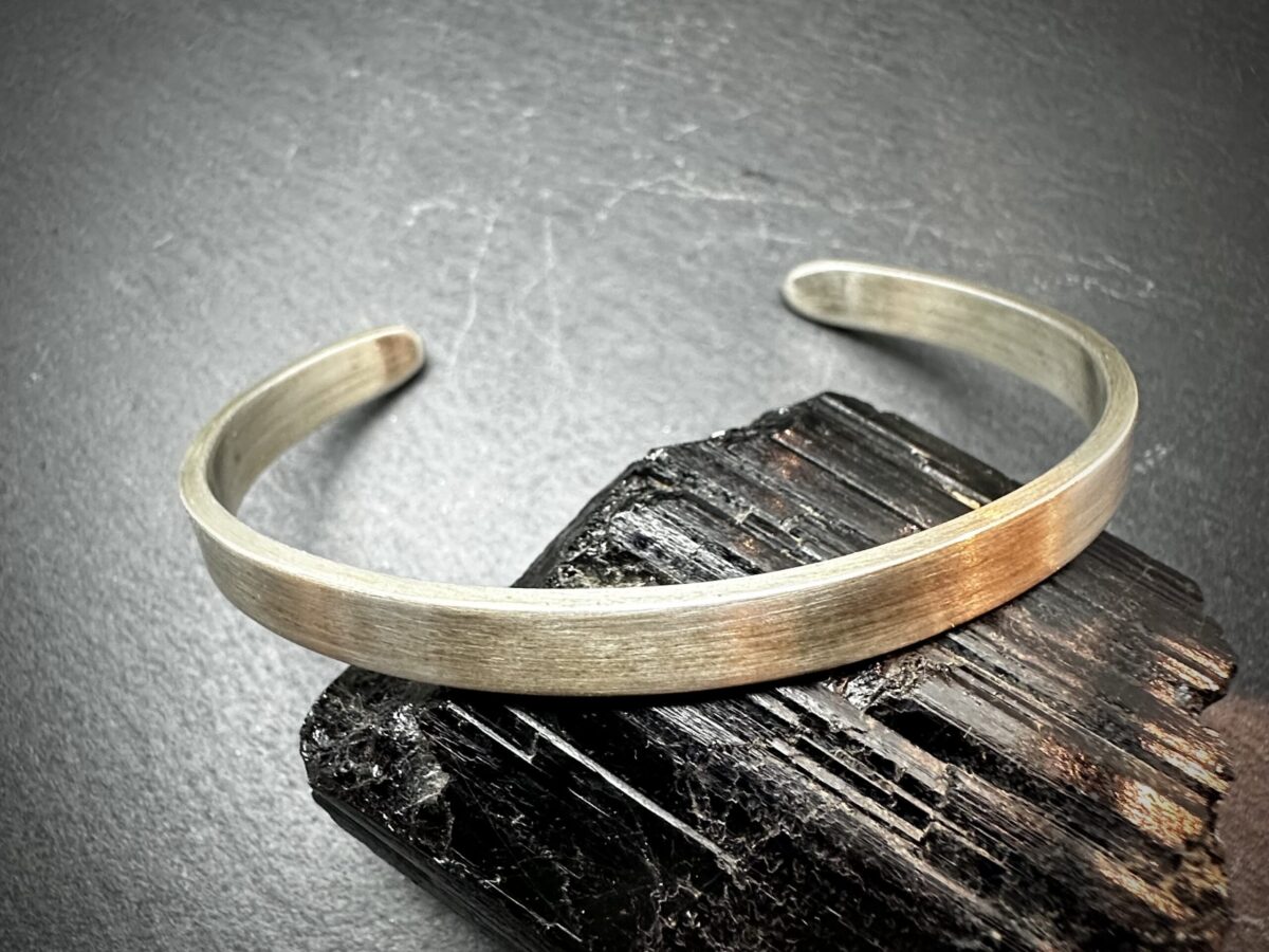 Brazalete MAN liso - Imagen 3