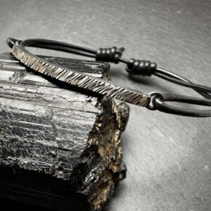 Pulsera LINE cuero textura